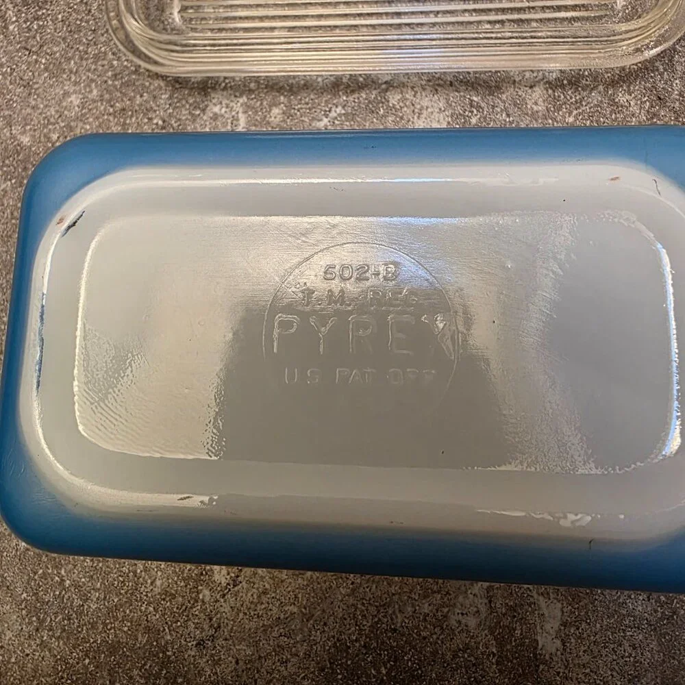 Vintage Pyrex Refrigerator Dish Primary Blue 502-B with Ribbed Lid 502-C